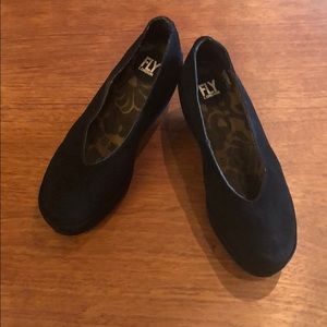 Awesome FLY-LONDON shoes, size 41(10 US)